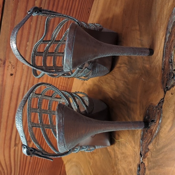 NWT Adrianna Papell | Metallic Silver Rhinestone Strappy High Heels Size 5.5 - Picture 4 of 9